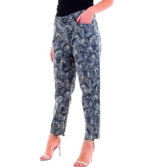 J Brand Ruby Cape Mountain Crop Cigarette - Picture 1 of 9